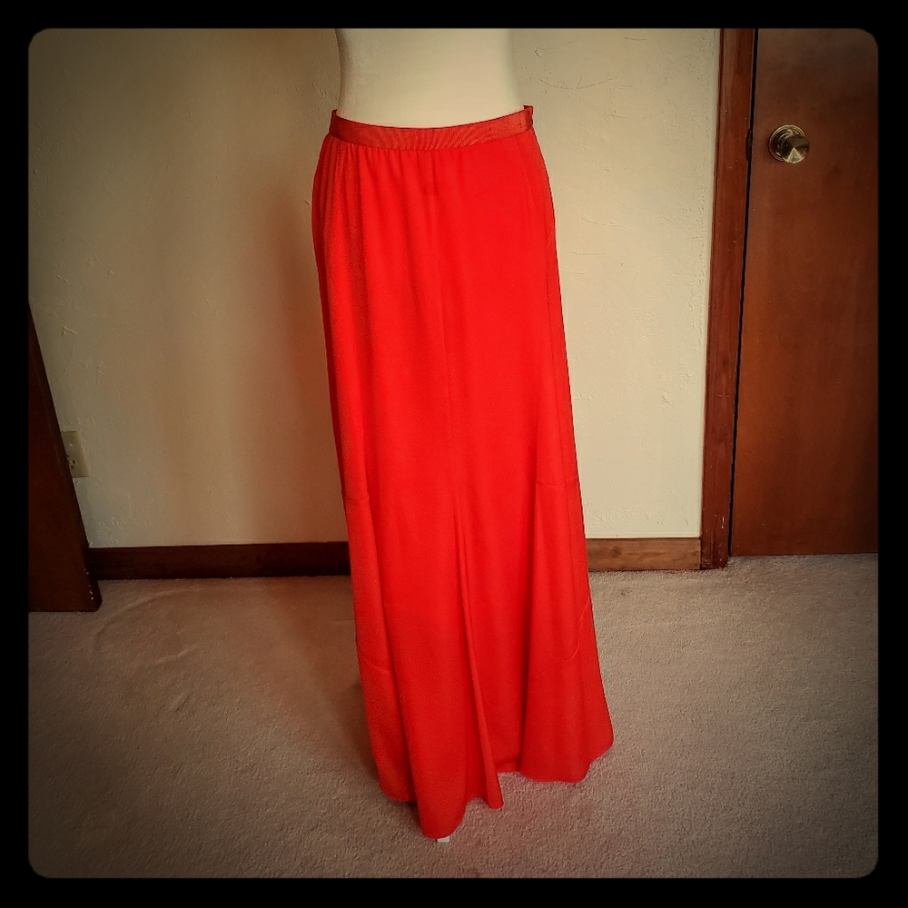 Lined maxi skirt